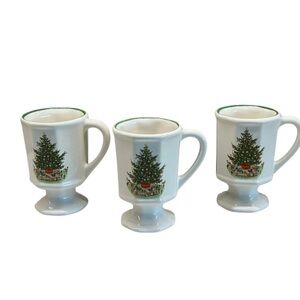Pfaltzgraff Christmas Heritage Pedestal Coffee Mugs 5in Discontinued Set of 3